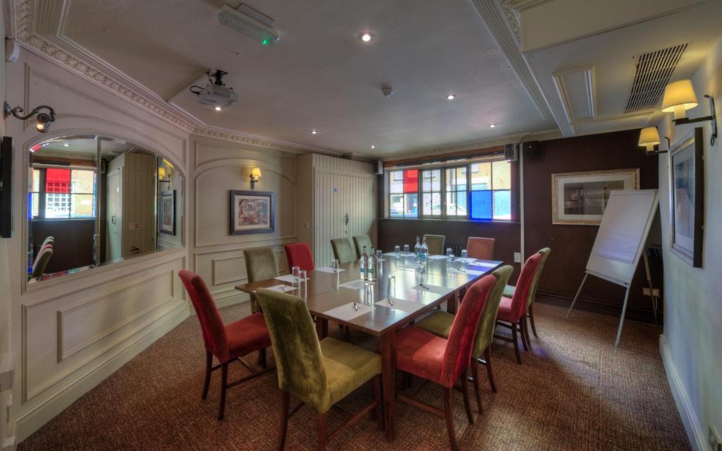 Hotel Dog & Partridge By Chef & Brewer Collection Tutbury Exterior foto